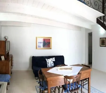 Casa Indino Apartman